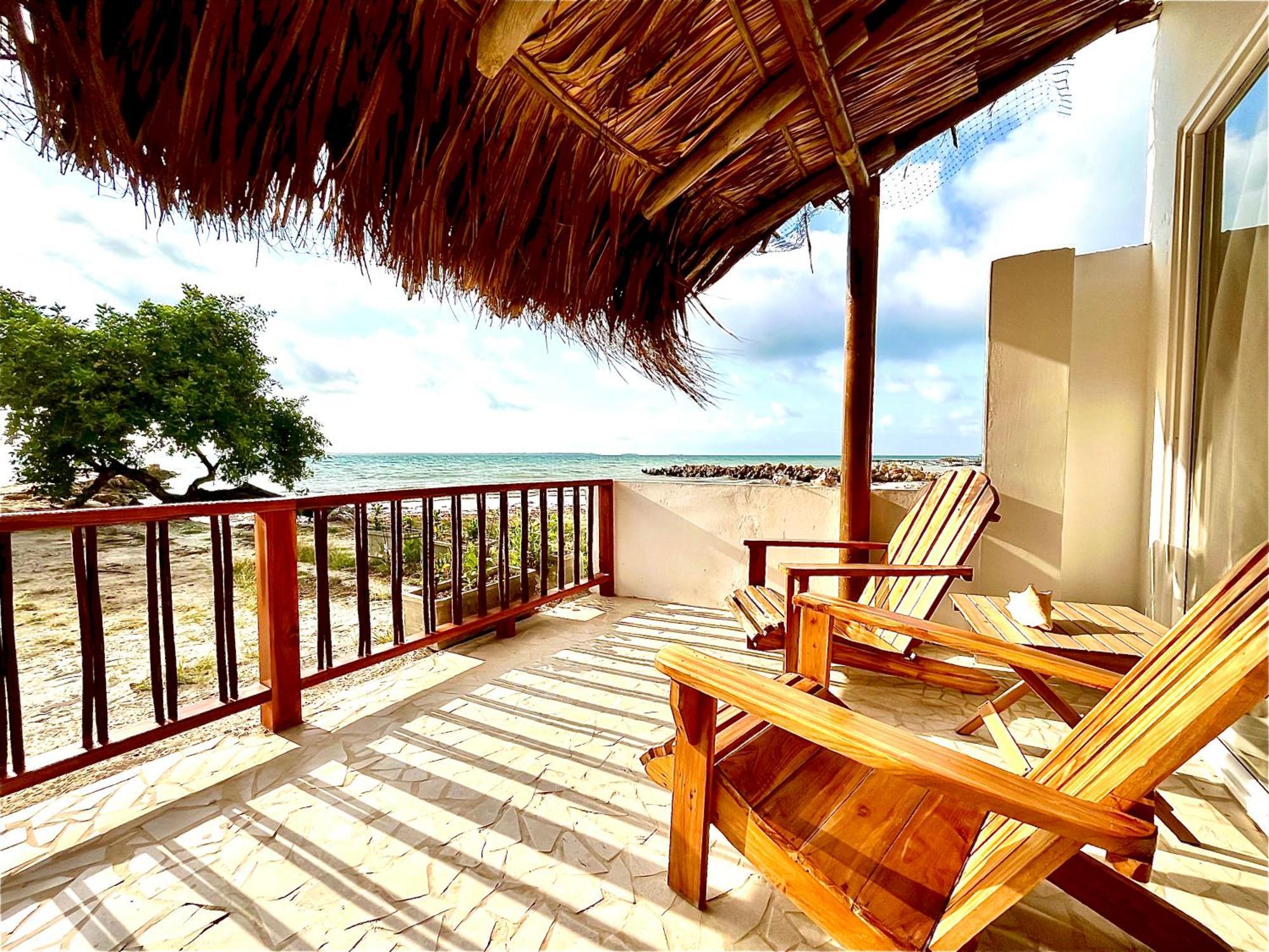 Hotel Carey Beach Isla Barú Esterno foto